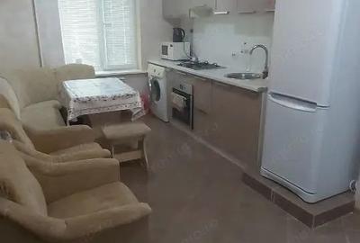 Garsonieră în Romană