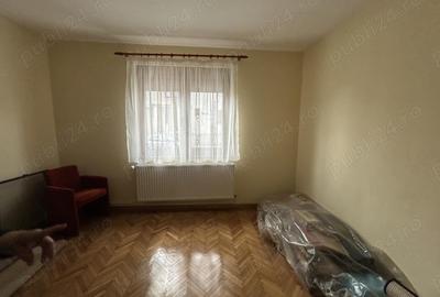 Casă cu 4 camere cu Teren 670 Mp în Grădiște - 12