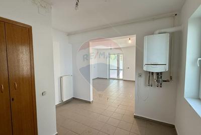 Apartament cu 1 camere semidecomandat în Băneasa