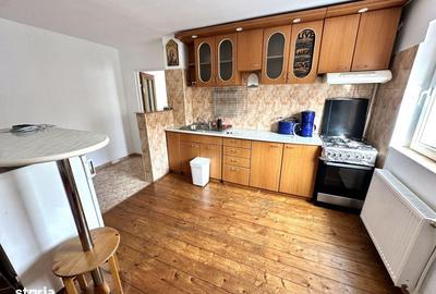 Apartament cu 2 camere, mobilat în Cetate - 11