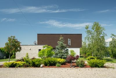 Casă individuală cu 5 camere cu Teren 3000 Mp în Izvorani - 14