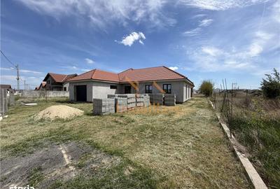 Casă cu 4 camere în Fughiu - 2