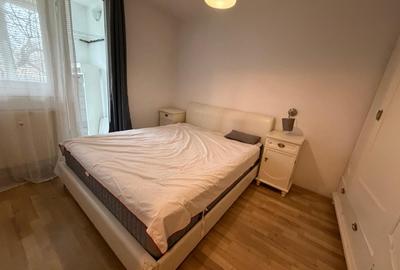 Baba Novac- langa Parc IOR - 12