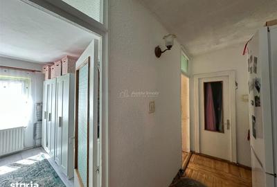 Apartament cu 3 camere decomandat în Centrul Civic - 12