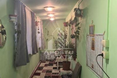 Apartament cu 2 camere, semidecomandat, confort 1 , Spita... - 4