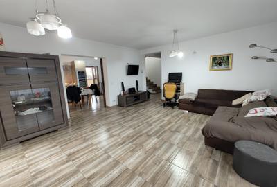 Vilă spectaculoasă – 249 mp utili, teren 881 mp, dotări premium, mobilata - 16