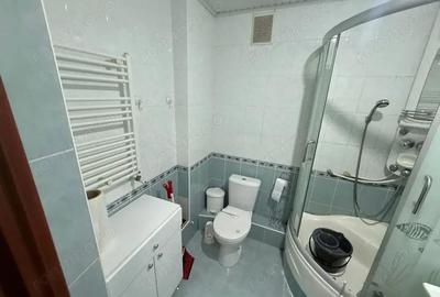 Garsonieră decomandată în Brâncoveanu