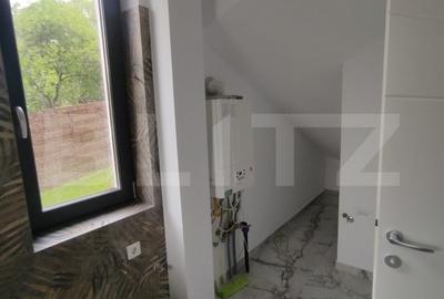 Casă individuală cu 4 camere cu Canalizare în Bucium - 13