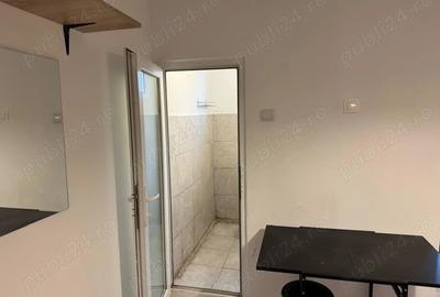 Proprietar paricular aproape la cheie urgent - 4