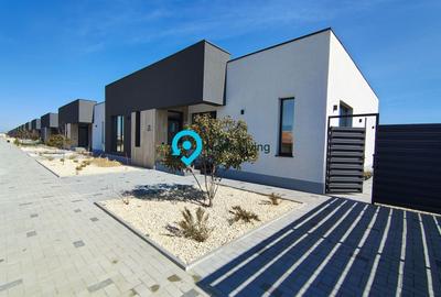 Casă cu 5 camere cu Canalizare în Domnești - 1