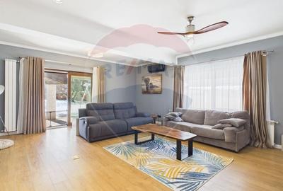 Casă cu 6 camere cu Teren 1325 Mp în Central - 3