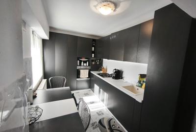 Apartament cu 2 camere decomandat în Central - 1