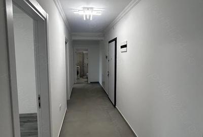 Apartament cu 3 camere decomandat, mobilat în Energia - 2