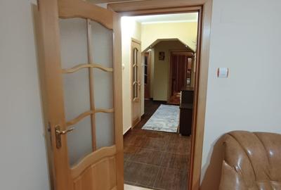 Apartament cu 3 camere în Central - 10