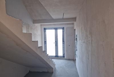 Apartament cu 2 camere semidecomandat în Sud - 1