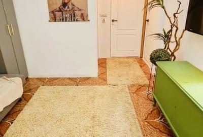 Apartament 3 camere in vila Giulesti zona linistita si curte generoasa etaj 1 - 3