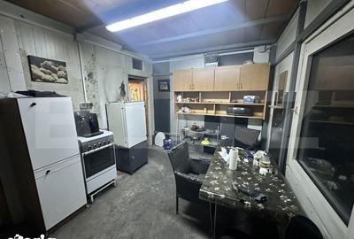 Spațiu comercial, de 500 mp, în Central - 9