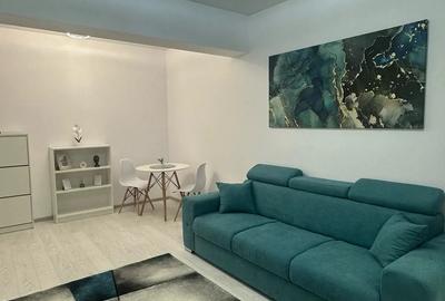 Apartament cu 2 camere decomandat în Apărătorii Patriei