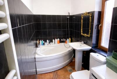 Casă individuală cu 5 camere cu Teren 200 Mp în Central - 5