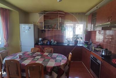 Casă cu 4 camere în Fughiu - 2