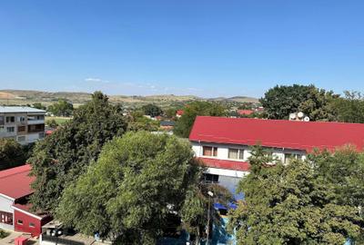 Apartament cu 3 camere decomandat în Central - 2
