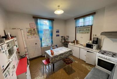 Casa Central Bulevardul Castanilor Ploiesti - 14