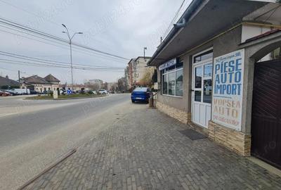 Spațiu comercial, de 80 mp, în Central