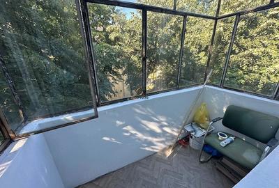 Garsonieră decomandată în Complex Studențesc