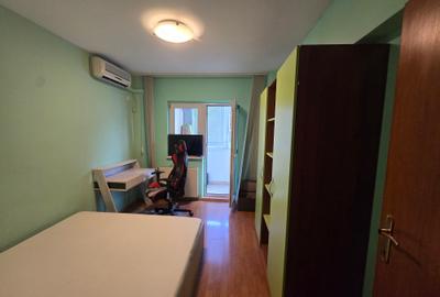 Apartament cu 4 camere decomandat în Moșilor - 21