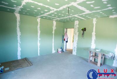 Casă cu 6 camere cu Teren 2564 Mp în Mineri - 8