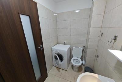 Apartament cu 2 camere decomandat, mobilat în Tractorul - 8