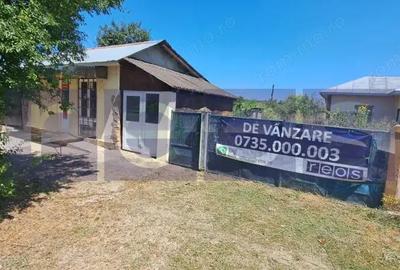 VANZARE TEREN 1.000 MP | STRADA PRINCIPALA | CENTRUL COMUNEI CUCUETI, TELEORMAN