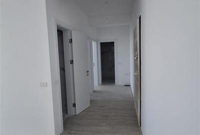 Apartament cu 3 camere decomandat în Central - 8
