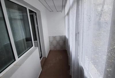 Apartament cu 2 camere semidecomandat în Tătărași - 4
