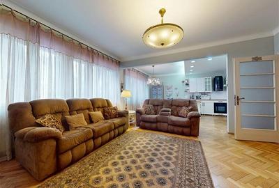Tur LIVE! Proprietate regim special, Central, Brasov
