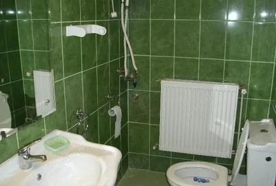 Apartament cu 2 camere semidecomandat în Central - 1