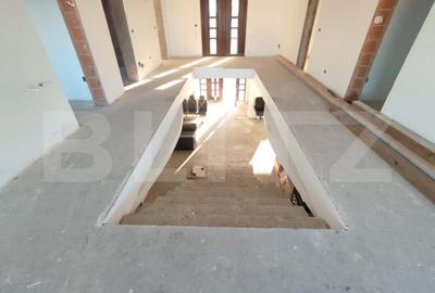 Casa individuala semifinisata, 2000mp teren, zona centrala Radauti - 6