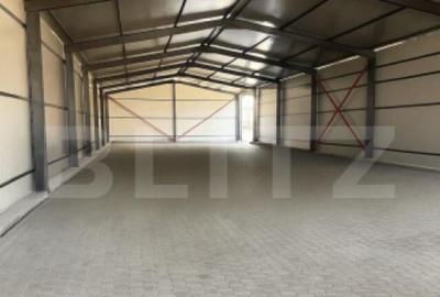 Spațiu comercial, de 520 mp, în Central - 3