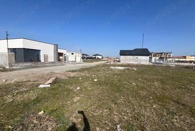 Teren de 420 mp, în Cumpăna - 2