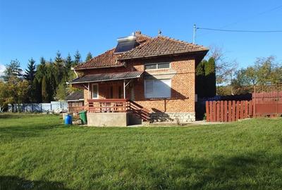 Casă individuală cu 3 camere cu Teren 1088 Mp în Vața de Jos - 2