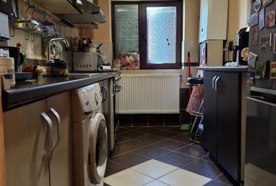 Apartament cu 3 camere decomandat în Central - 8