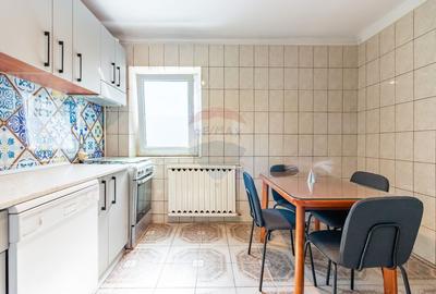 Apartament 3 camere de vanzare | Zona Uverturii |  Metrou Lujerului - 8