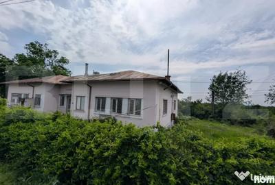 Casă cu 5 camere cu Teren 1216 Mp în Central - 6