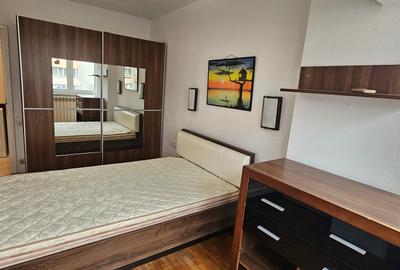 Ap cu 4 camere situat pe Calea Moșilor, aproape de intersecția cu M. Eminescu - 3