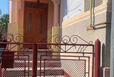 Casă cu 4 camere în Cetatea de Baltă - 3