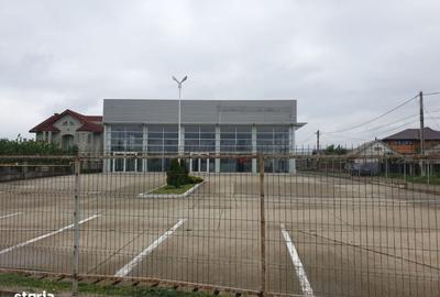Spațiu comercial, de 1,496.07 mp, în Central - 8