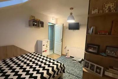 Apartament cu 4 camere decomandat în Central - 4