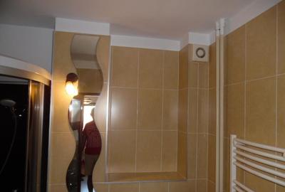 Inchiriez garsoniera in Deva, Saturn (Politie), et. 3 - 13