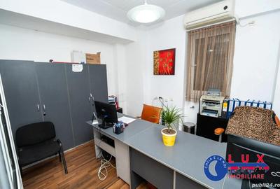 Apartament cu 5 camere semidecomandat în Babadag - 1