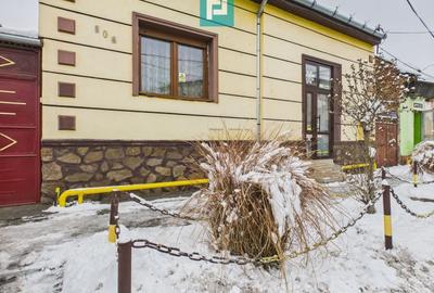 Casă individuală cu 4 camere cu Piscina în Pârneava - 1